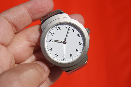 watch at 10:07 thumbnail