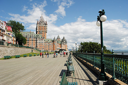Road view with chateau in Quebec City, Canada thumbnail