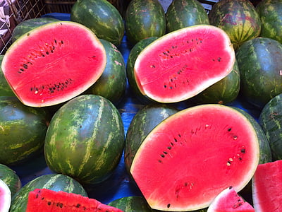 sliced watermelons thumbnail