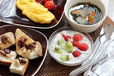 fruit salad and omelet dish thumbnail
