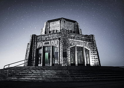 grayscale photo of gray concrete building thumbnail