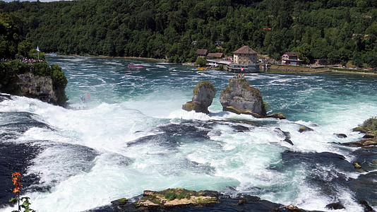 rock formation in body of water thumbnail
