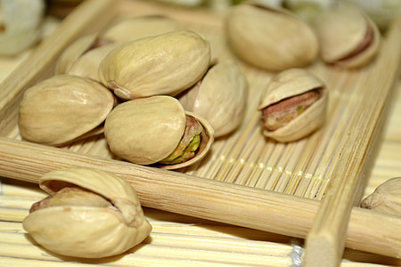 brown pistachios thumbnail