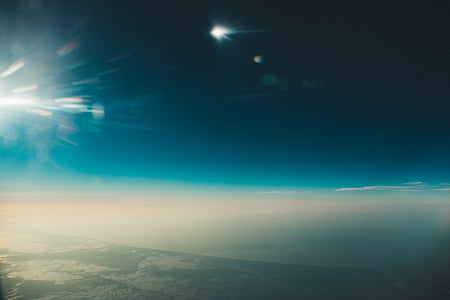 plane window photography thumbnail