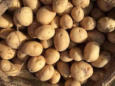 brown potatoes on brown basket thumbnail