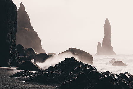 Iceland Rocky Landscape thumbnail