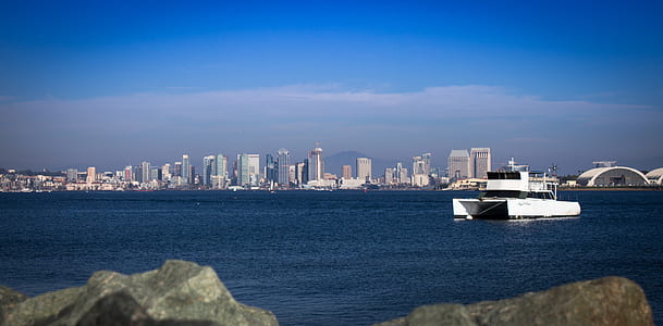 sea, city, sky, water thumbnail