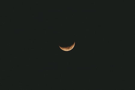 quarter moon thumbnail