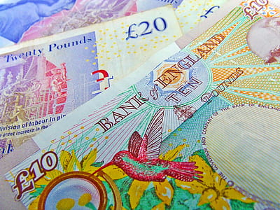 10 British pound banknote thumbnail