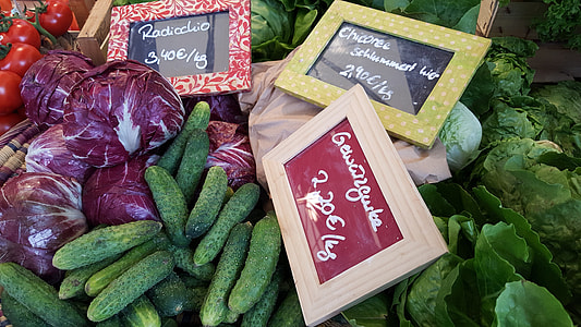 Farmers Local Market, Vegetables thumbnail