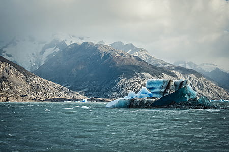 snow covered mountain thumbnail