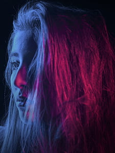 woman face thumbnail