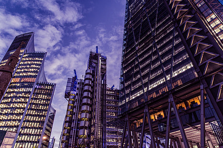 Wide-angle shot taken at dusk in the financial district of London thumbnail