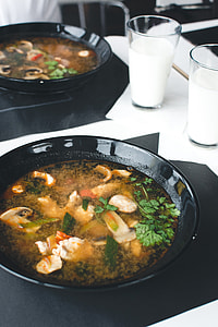 Extremely hot Thai soup thumbnail