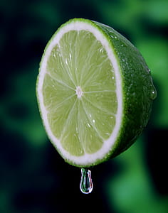 macro photography of sliced lime thumbnail
