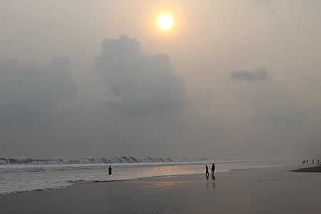 people walk on beach thumbnail
