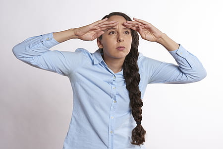 woman in blue dress shirt seeking thumbnail