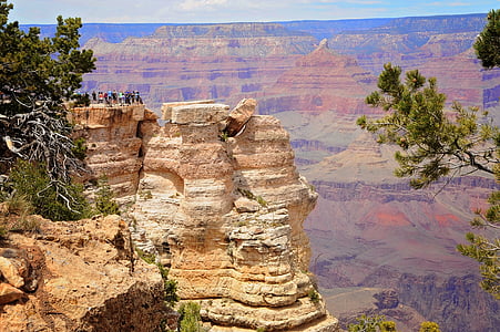 people on top of cliff thumbnail