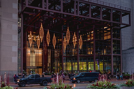 vehicles parked near building thumbnail