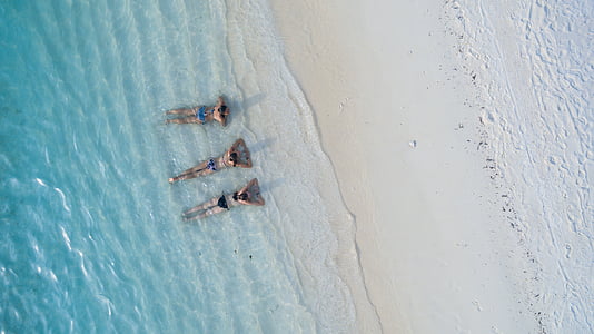 aerial photography of boats thumbnail