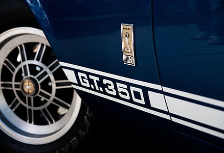 blue Shelby Cobra GT350 thumbnail