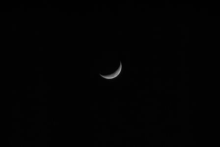 half moon thumbnail