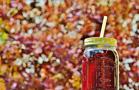 liquid on Mason jar thumbnail