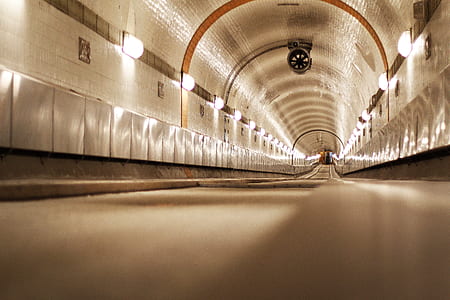 hallway thumbnail