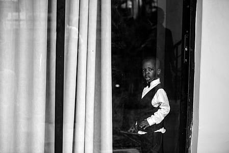 Boy Wearing White Dress Shirt thumbnail