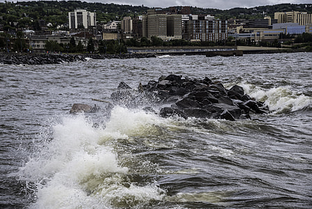 Waves crashing over Rocks in Lake Superior in Duluth, Minnesota thumbnail