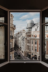 Somewhere in Paris thumbnail