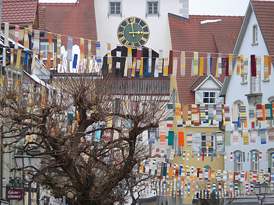 assorted pennant flags thumbnail