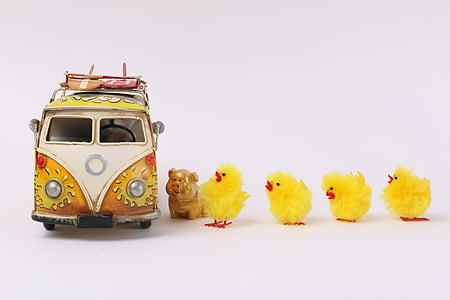 four chick toys near bur toy thumbnail