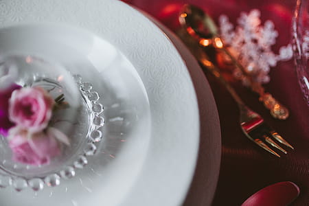 Table Decorations & Flowers for Valentine thumbnail