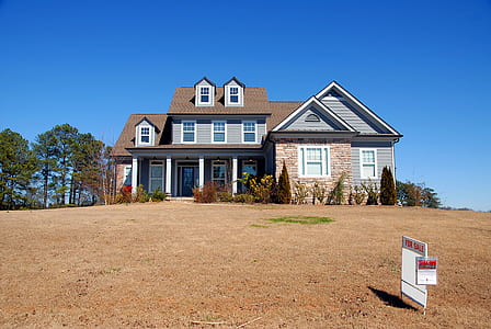 brown and gray house thumbnail