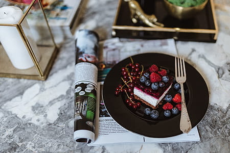 Cheesecake with blueberries and raspberries thumbnail