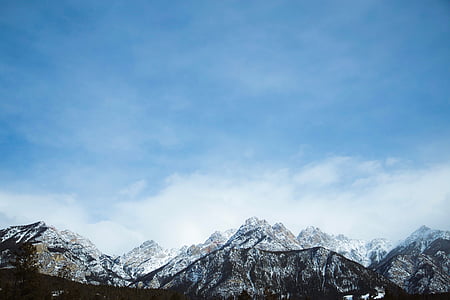 landscape photo of mountain during daytime thumbnail
