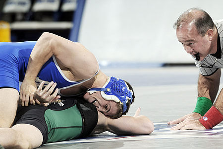 two man fighting thumbnail