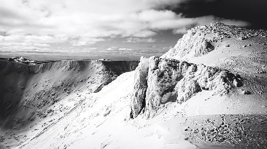 landscape photography of desert thumbnail