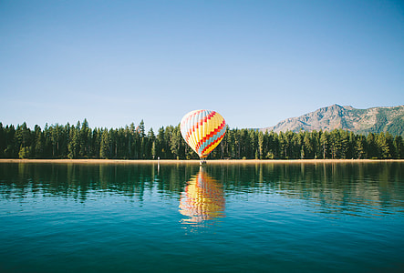 multicolored hot air balloon thumbnail