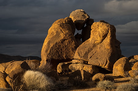 brown rocks thumbnail