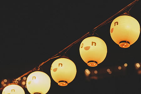 turned-on five hanging lanterns thumbnail