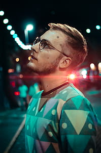 Good Looking Man thumbnail