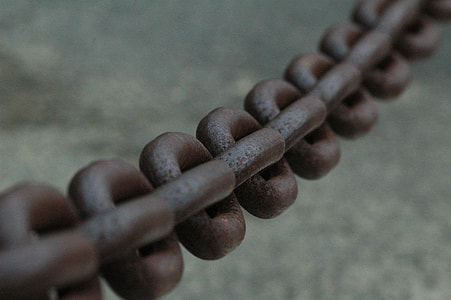 close-up photography of brown chain thumbnail