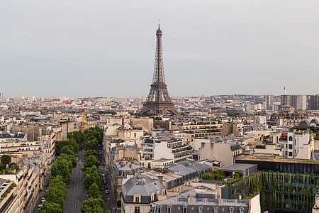 Eiffel Tower thumbnail