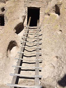Bandelier National Monument, Ladder thumbnail