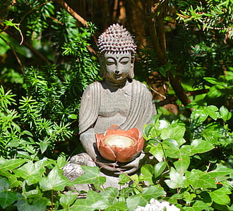 Dyanara Mudra statuette on garden thumbnail
