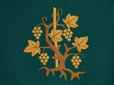 brown tree cloth tag thumbnail