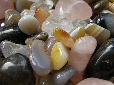 assorted Pebble stone lot thumbnail