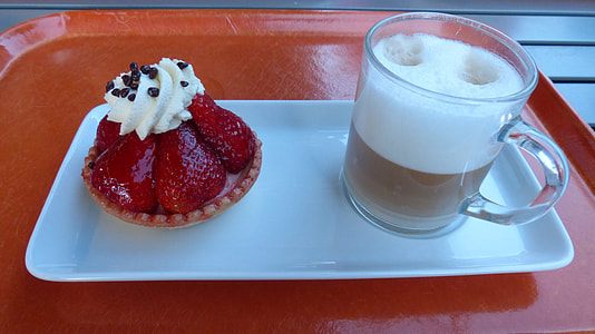 Strawberry and Drinks thumbnail